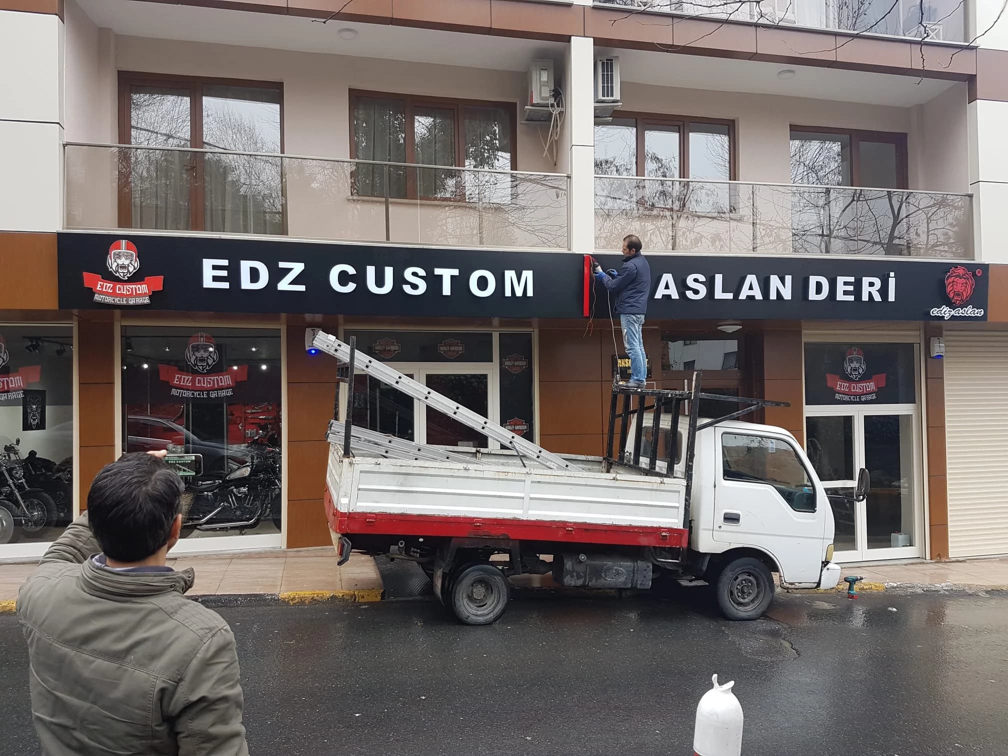 Mobilyacı Tabelası